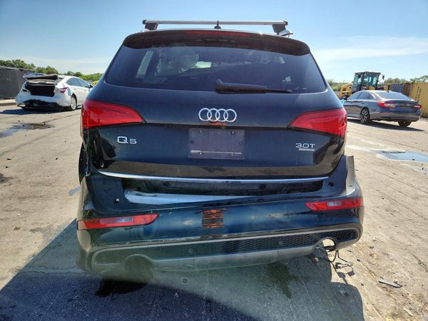 2016 AUDI Q5