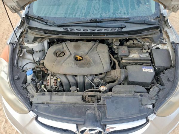 2013 HYUNDAI ELANTRA