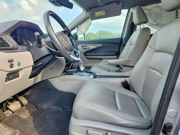 2021 HONDA PILOT SE