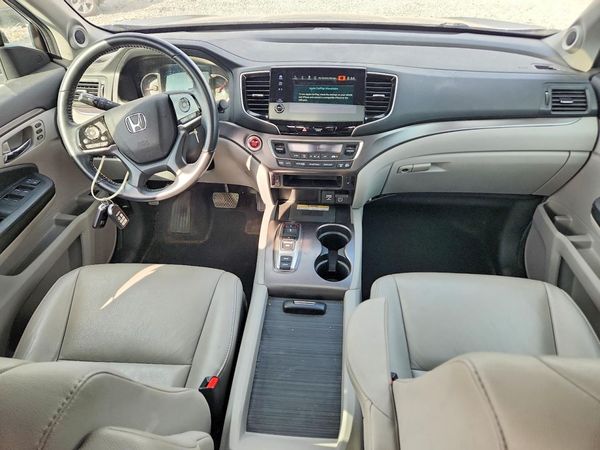 2021 HONDA PILOT SE