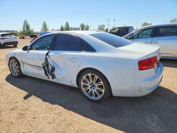 2013 AUDI A8