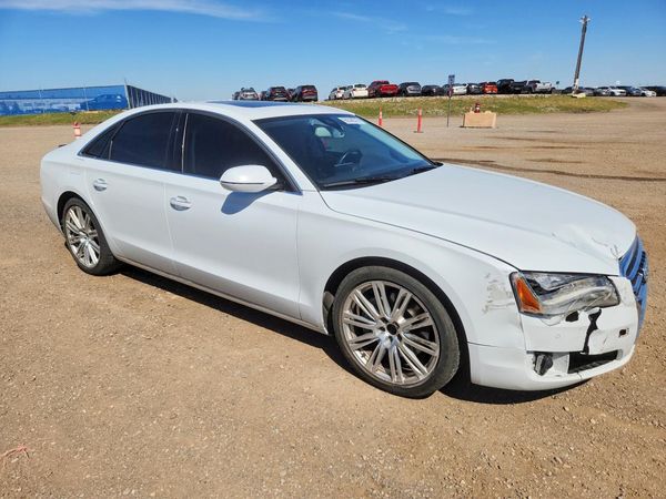 2013 AUDI A8