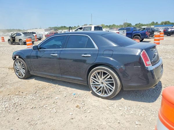 2014 CHRYSLER 300