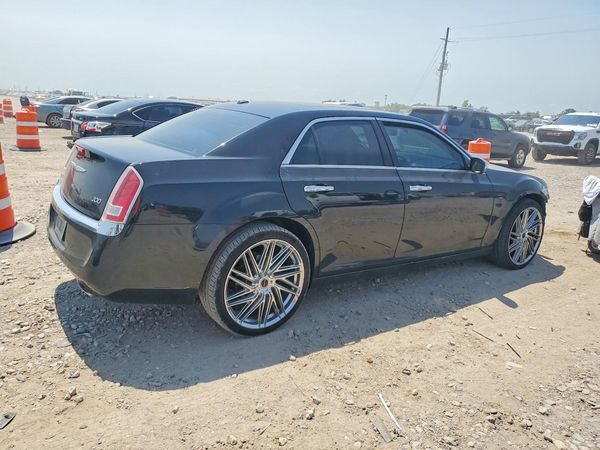 2014 CHRYSLER 300