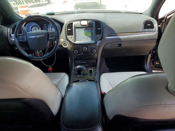 2014 CHRYSLER 300