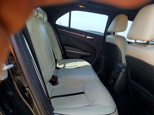 2014 CHRYSLER 300