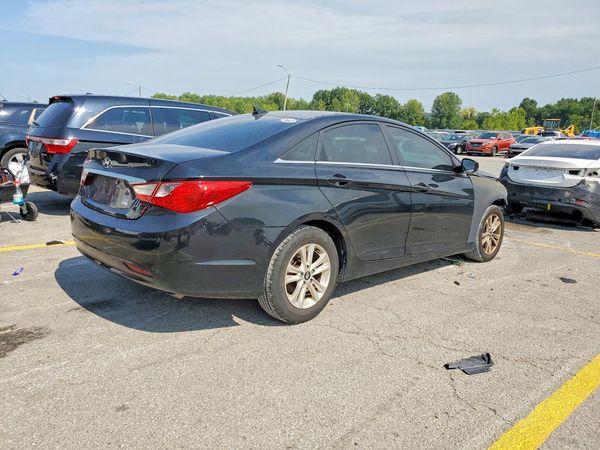 2012 HYUNDAI SONATA