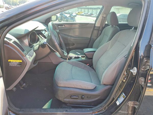 2012 HYUNDAI SONATA