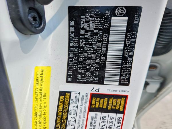 2014 TOYOTA CAMRY