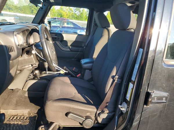 2017 JEEP WRANGLER UNLIMITED SPORT 4X4