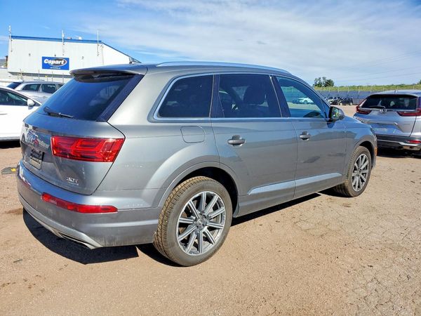 2017 AUDI Q7 quattro Premium Plus