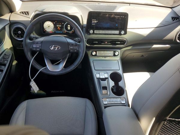 2022 HYUNDAI KONA Limited