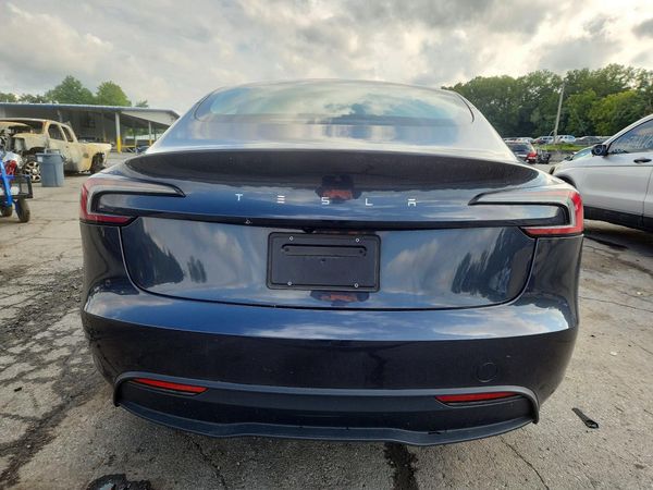 2025 TESLA MODEL 3
