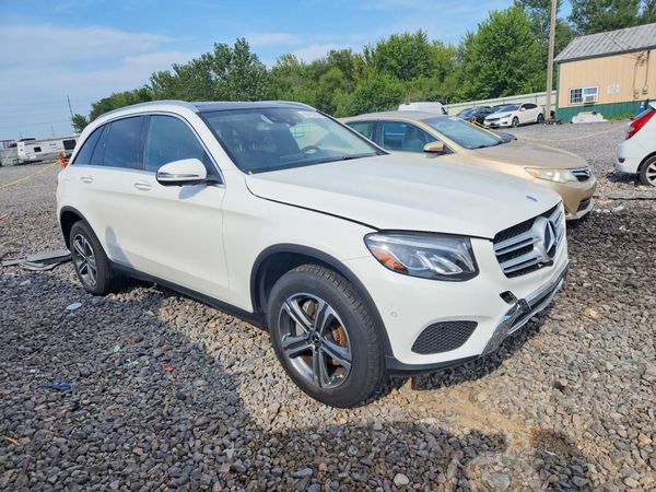 2018 MERCEDES-BENZ GLC-CLASS GLC 300-4M — Passenger 3/4