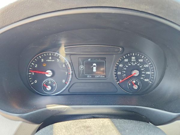 2016 KIA SORENTO L / LX