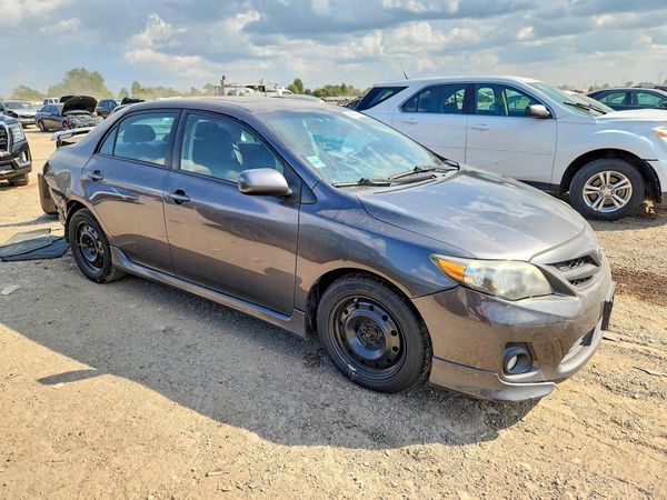 2012 TOYOTA COROLLA