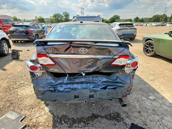 2012 TOYOTA COROLLA