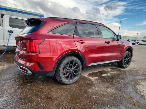 2021 KIA SORENTO