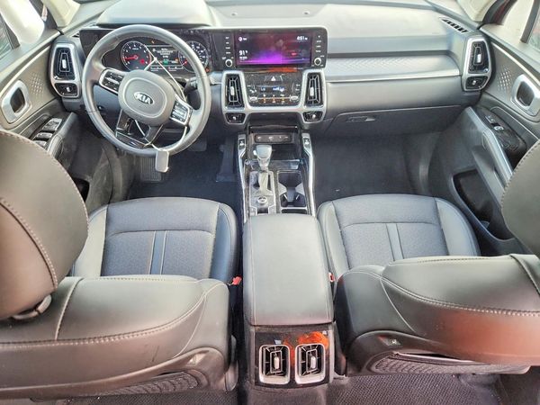 2021 KIA SORENTO