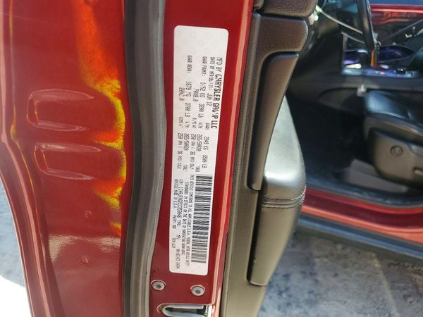 2012 JEEP CHEROKEE Laredo