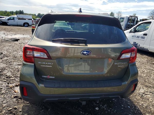 2018 SUBARU OUTBACK