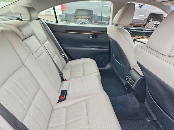 2016 LEXUS ES 350