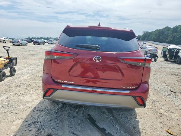 2024 TOYOTA HIGHLANDER