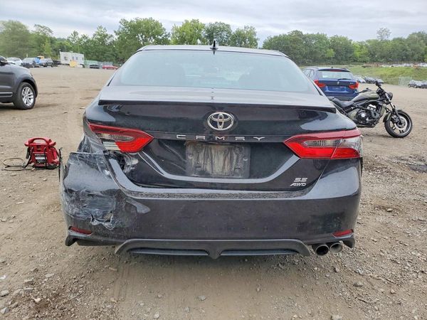 2024 TOYOTA CAMRY