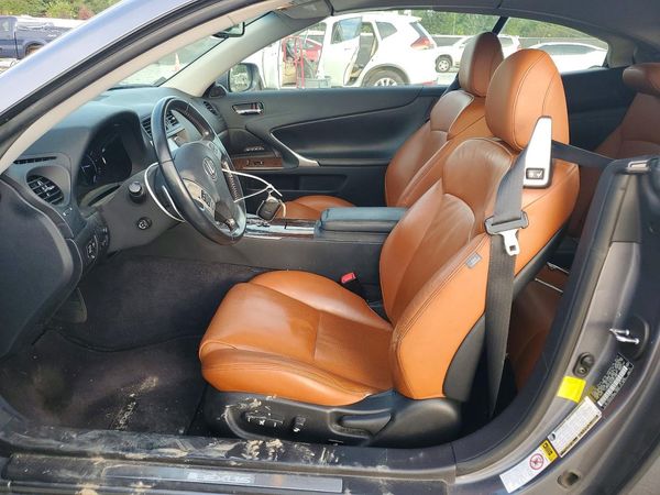 2012 LEXUS IS
