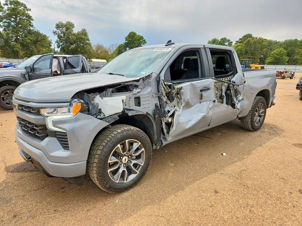 2024 CHEVROLET SILVERADO RST — Front 3/4