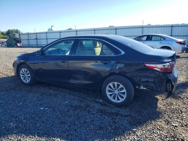 2015 TOYOTA CAMRY