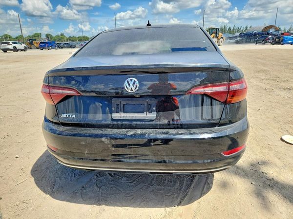 2019 VOLKSWAGEN JETTA S, SE, R-Line