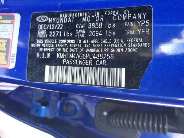 2023 HYUNDAI ELANTRA