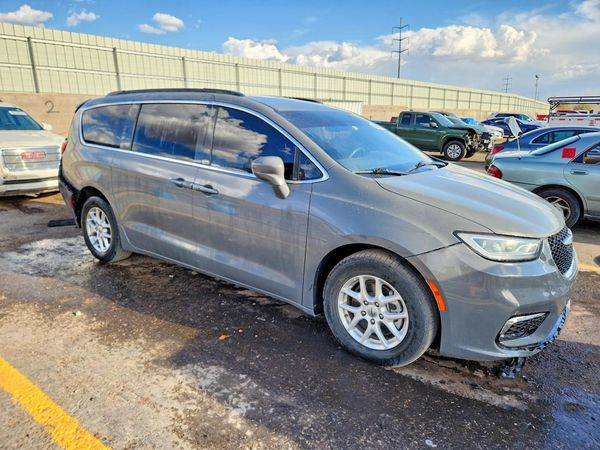 2022 CHRYSLER PACIFICA Touring L