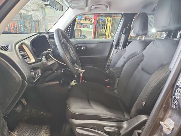2017 JEEP RENEGADE SPORT 4X4