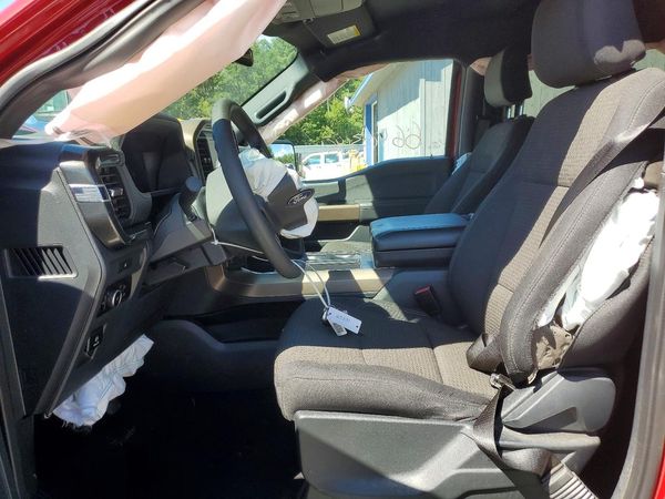 2025 FORD F150 STX