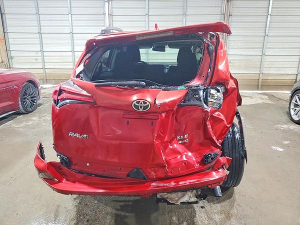 2017 TOYOTA RAV4 XLE