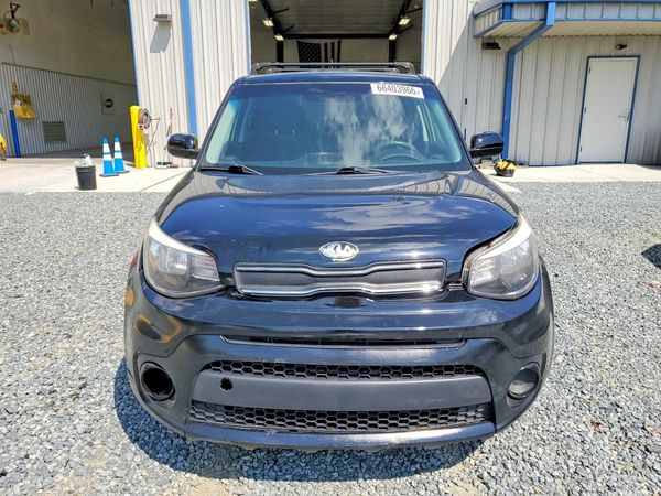 2017 KIA SOUL