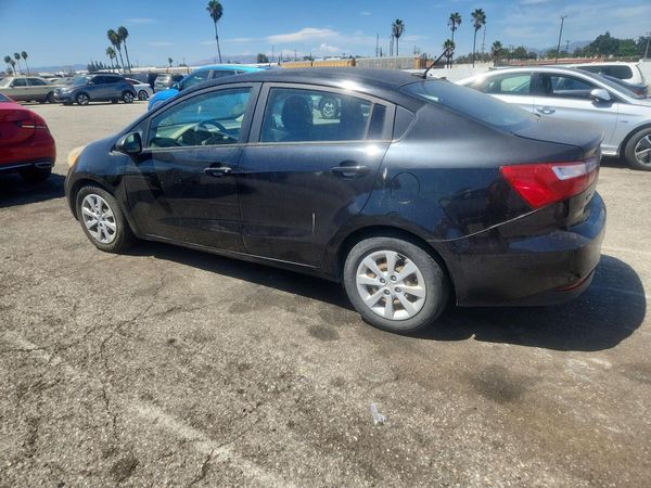 2013 KIA RIO