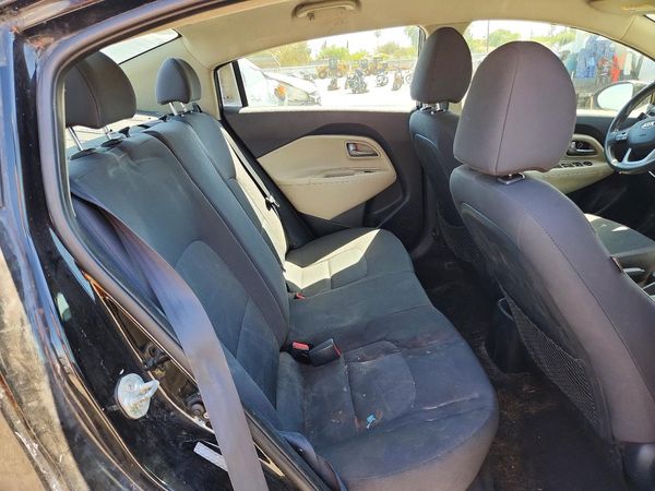 2013 KIA RIO