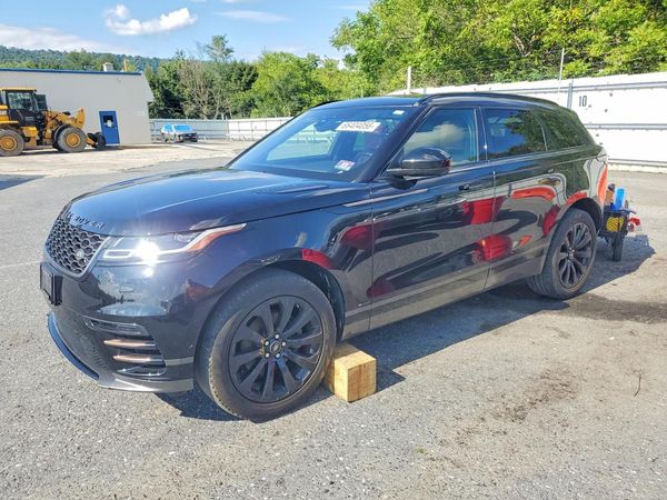 2019 LAND ROVER RANGEROVER R-Dynamic SE — Front 3/4