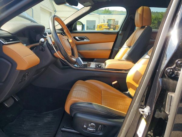 2019 LAND ROVER RANGEROVER R-Dynamic SE — DENT