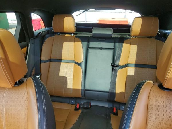 2019 LAND ROVER RANGEROVER R-Dynamic SE — SUVN