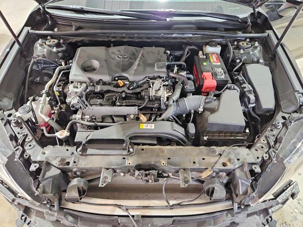 2019 TOYOTA CAMRY