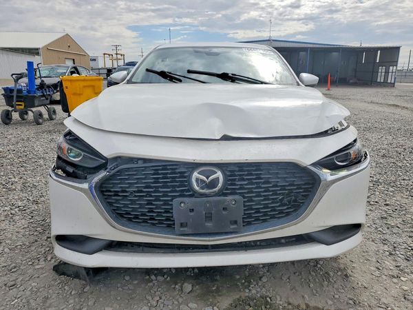 2020 MAZDA 3