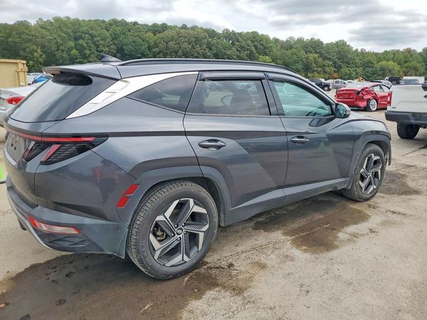 2022 HYUNDAI TUCSON