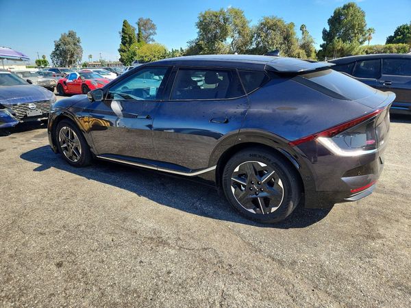 2025 KIA EV6