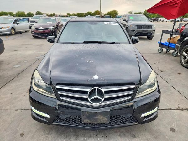 2014 MERCEDES-BENZ C C250
