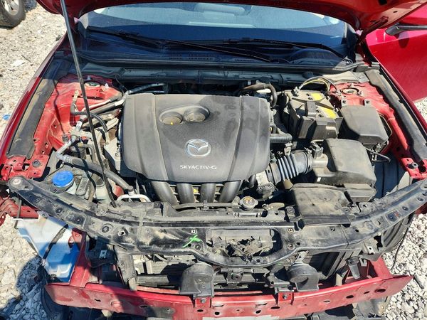 2022 MAZDA 3 Select Package