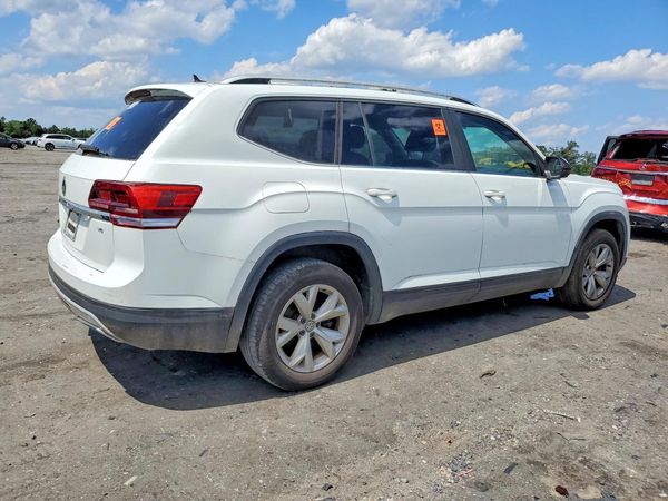 2018 VOLKSWAGEN ATLAS Launch Model